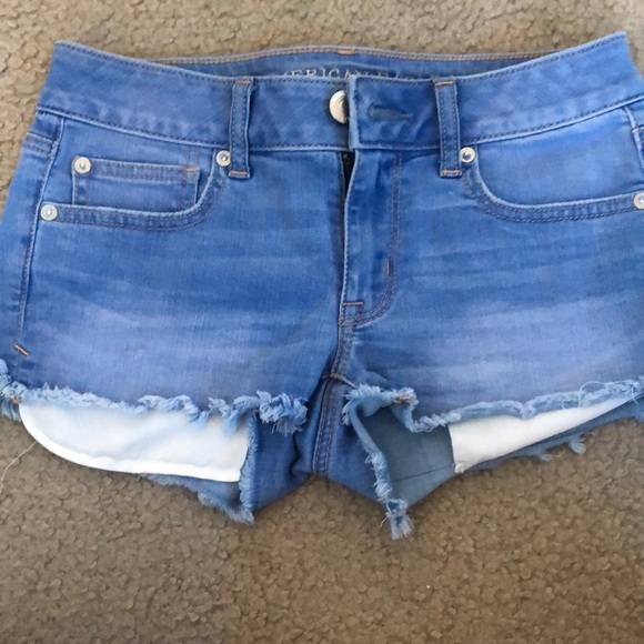 American Eagle Shortie shorts in size 2 - Picture 1 of 4